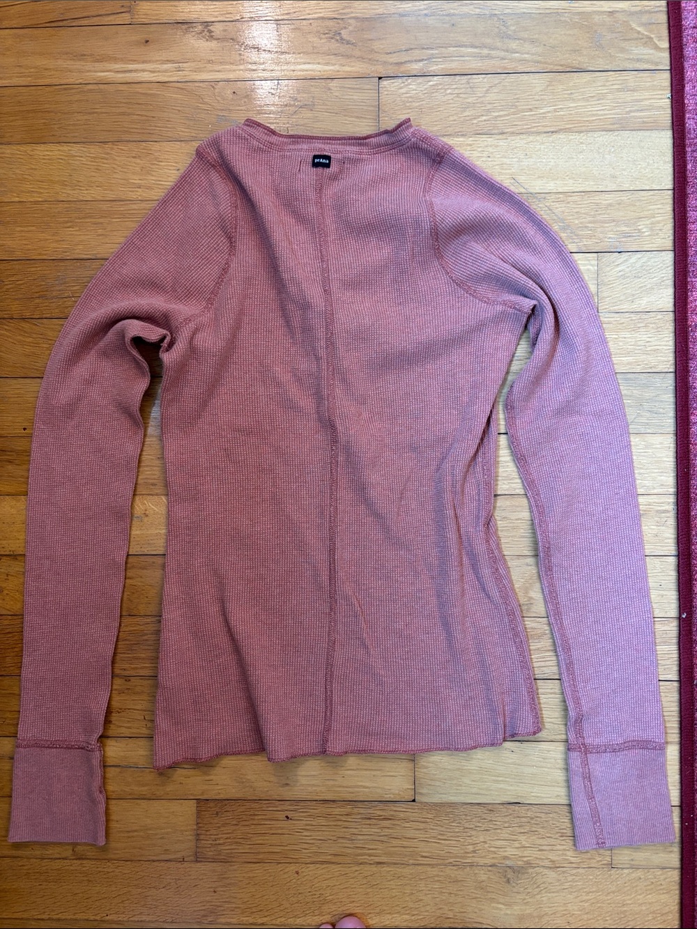 Prana Touchstone Henley - Picture 5 of 10